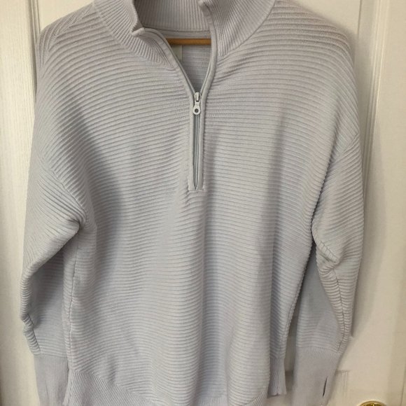 White OFFLINE by Aerie long sleeved summer top. Size M. - Picture 1 of 5